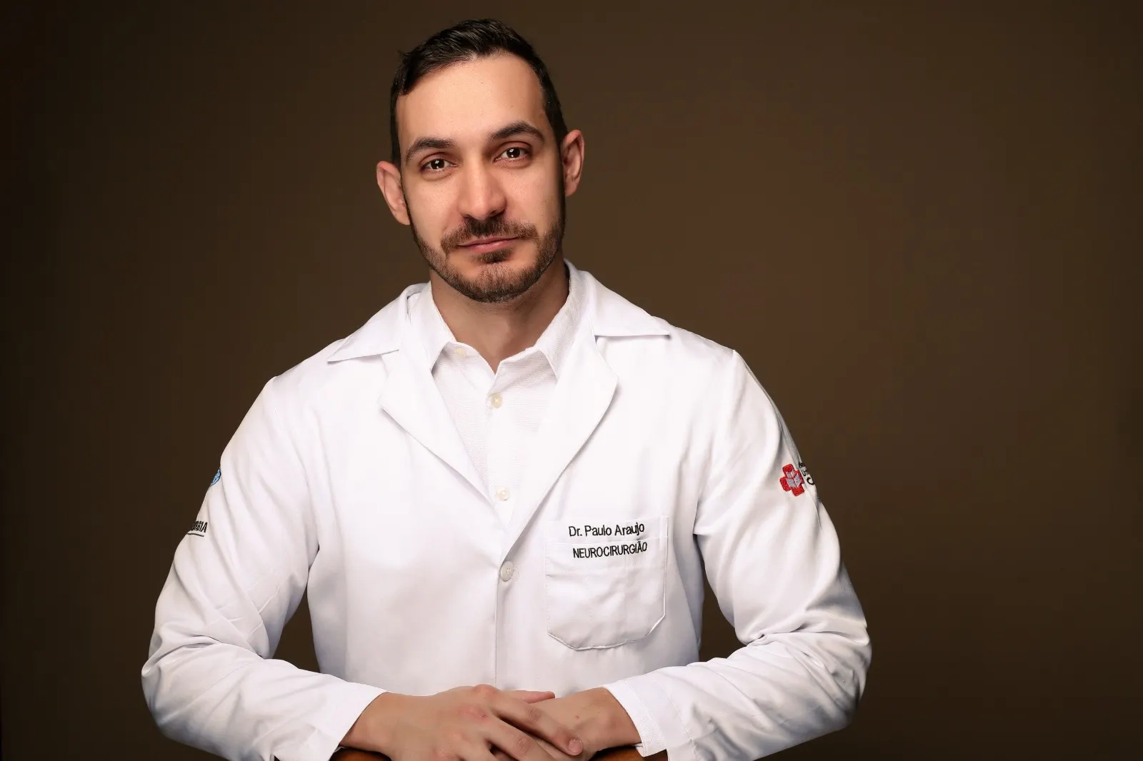 Dr. Paulo Araújo em atendimento